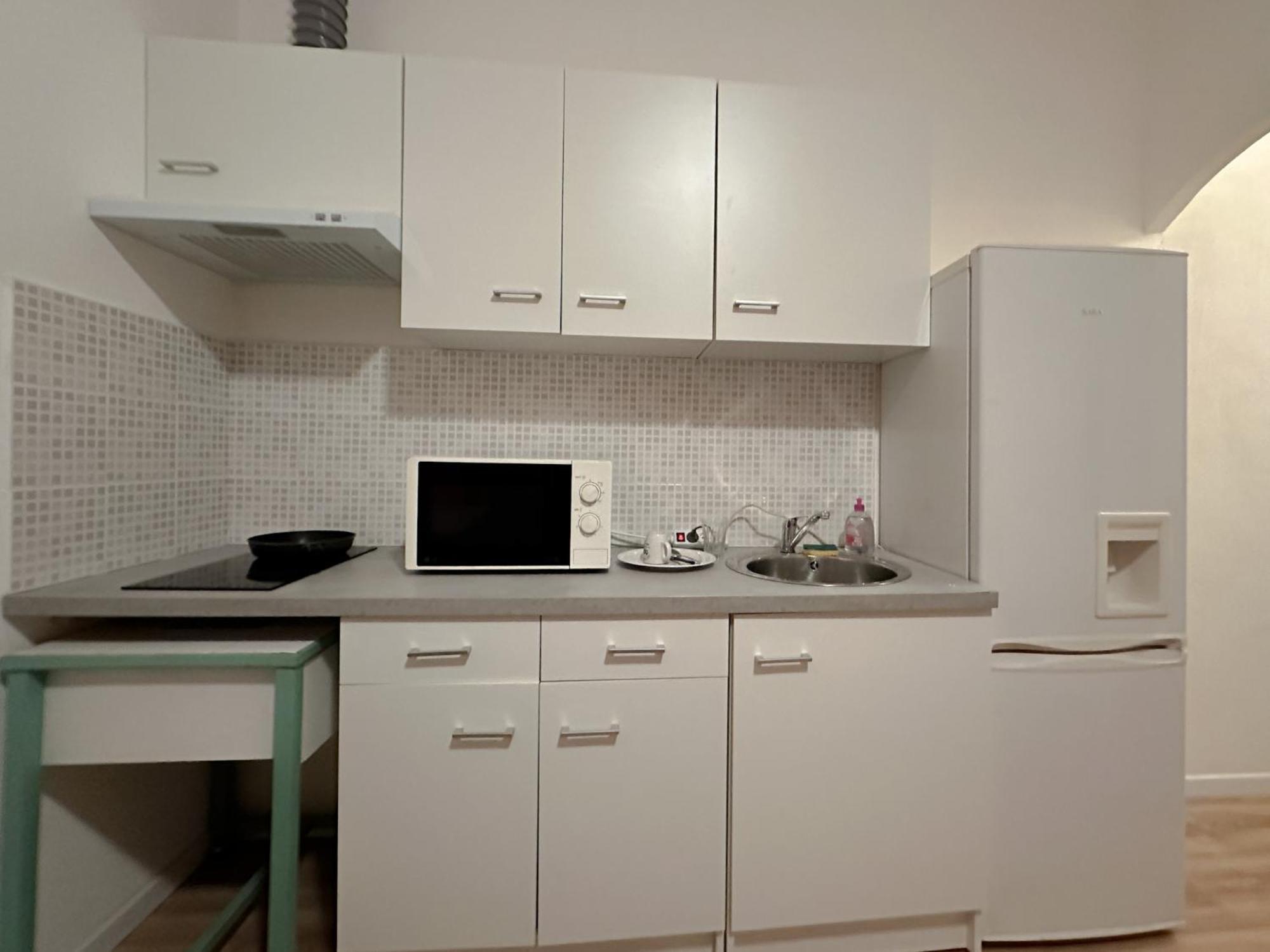 Charmant Studio Avec Balcon Perpignan Dış mekan fotoğraf